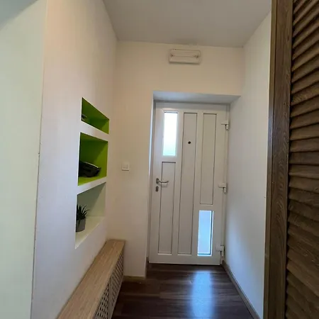 Apartment Lovely